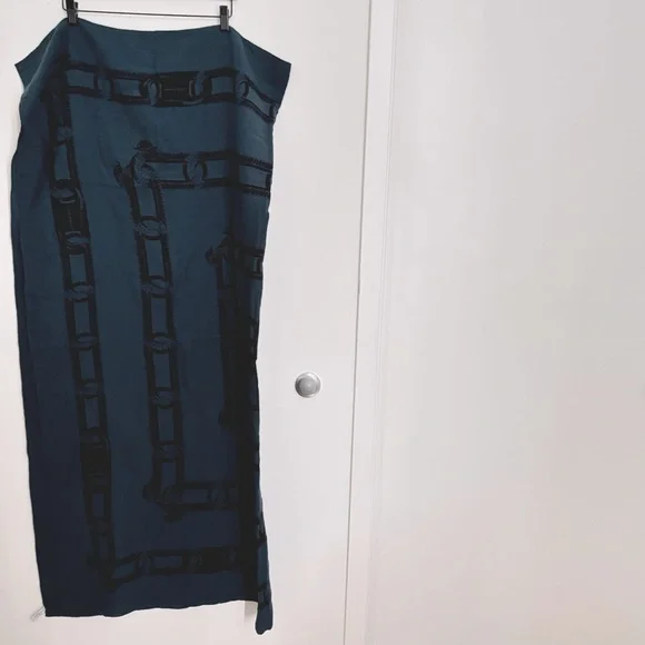 Anine Bing Praia Sarong – Navy Snake Link Print - Picture 3 of 8